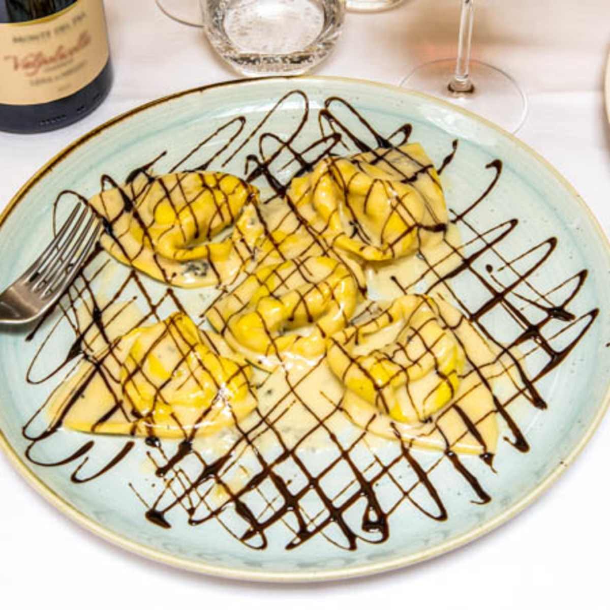 Tortellini modenesi fatti a mano